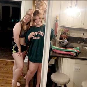 Meet your Posher, Nikol